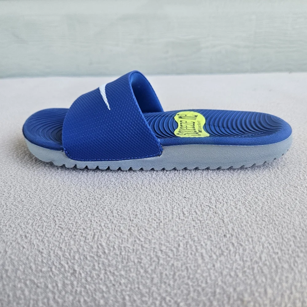 Nike Kawa Slide GS Toddler SZ 12 Hyper Cobalt White Slip-On Sandal 819352-400